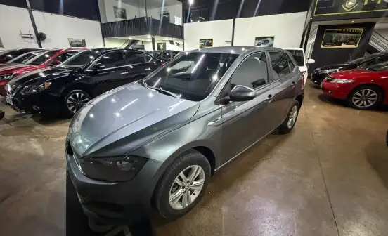 VOLKSWAGEN-POLO-2018