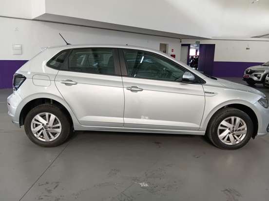 VOLKSWAGEN-POLO-1.0 170 TSI COMFORTLINE AUTOMÁTICO VOLKSWAGEN-POLO-2024