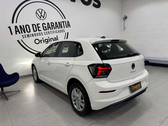 VOLKSWAGEN-POLO-1.0 170 TSI COMFORTLINE AUTOMÁTICO VOLKSWAGEN-POLO-2024