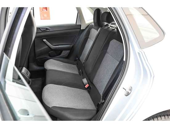 VOLKSWAGEN-POLO-1.0 170 TSI COMFORTLINE AUTOMÁTICO VOLKSWAGEN-POLO-2024