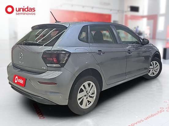 VOLKSWAGEN-POLO-2024