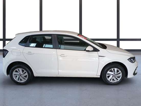 VOLKSWAGEN-POLO-2023