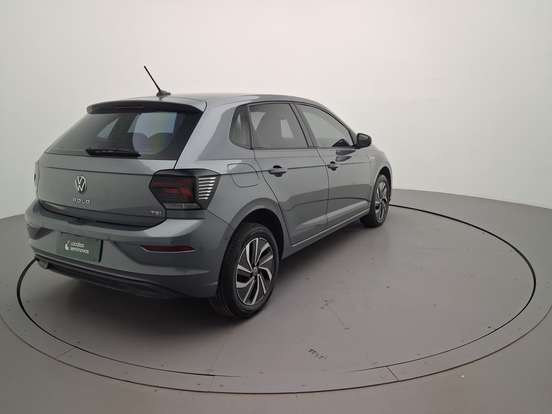 VOLKSWAGEN-POLO-1.0 170 TSI HIGHLINE AUTOMÁTICO VOLKSWAGEN-POLO-2024