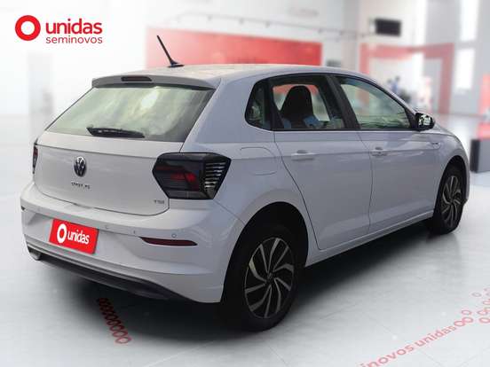 VOLKSWAGEN-POLO-2024