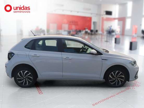 VOLKSWAGEN-POLO-1.0 170 TSI HIGHLINE AUTOMÁTICO VOLKSWAGEN-POLO-2024