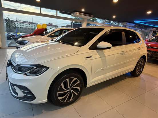 VOLKSWAGEN-POLO-2024
