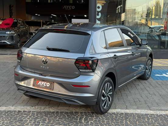 VOLKSWAGEN-POLO-2024