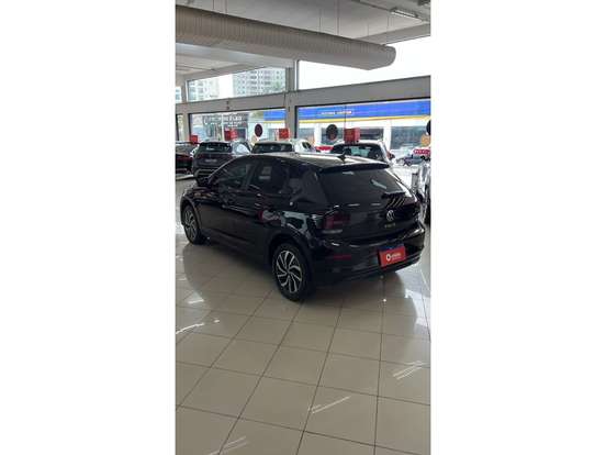 VOLKSWAGEN-POLO-2025