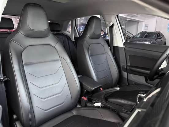 VOLKSWAGEN-POLO-1.0 170 TSI HIGHLINE AUTOMÁTICO VOLKSWAGEN-POLO-2023