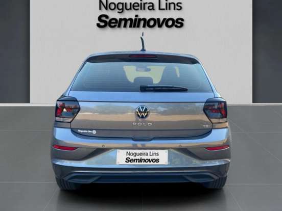 VOLKSWAGEN-POLO-1.0 170 TSI HIGHLINE AUTOMÁTICO VOLKSWAGEN-POLO-2024