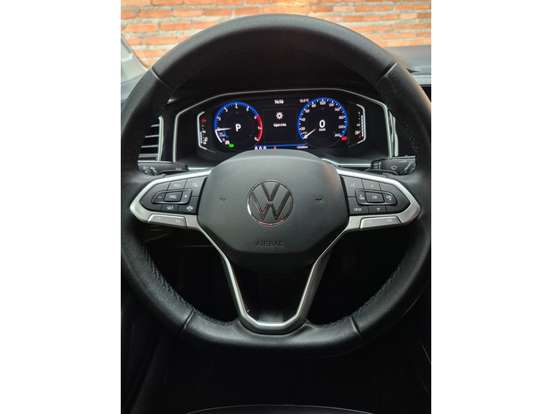 VOLKSWAGEN-POLO-2024