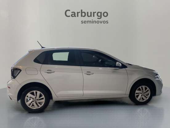 VOLKSWAGEN-POLO-2024