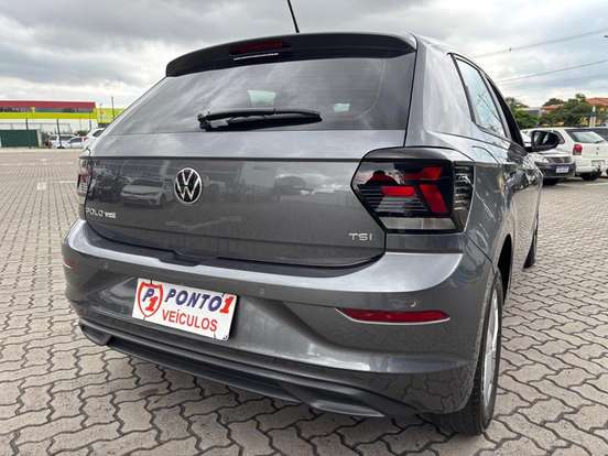 VOLKSWAGEN-POLO-2023