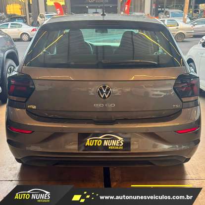 VOLKSWAGEN-POLO-2024