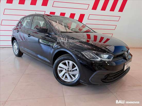 VOLKSWAGEN-POLO-2022