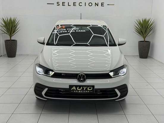 VOLKSWAGEN-POLO-2023