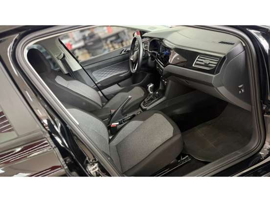 VOLKSWAGEN-POLO-1.0 170 TSI SENSE AUTOMÁTICO VOLKSWAGEN-POLO-2025