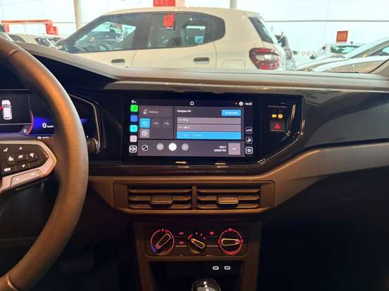 VOLKSWAGEN-POLO-2025