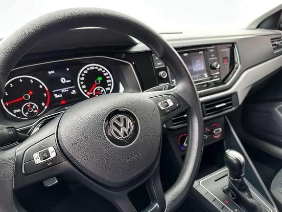VOLKSWAGEN-POLO-1.0 200 TSI COMFORTLINE AUTOMÁTICO VOLKSWAGEN-POLO-2019