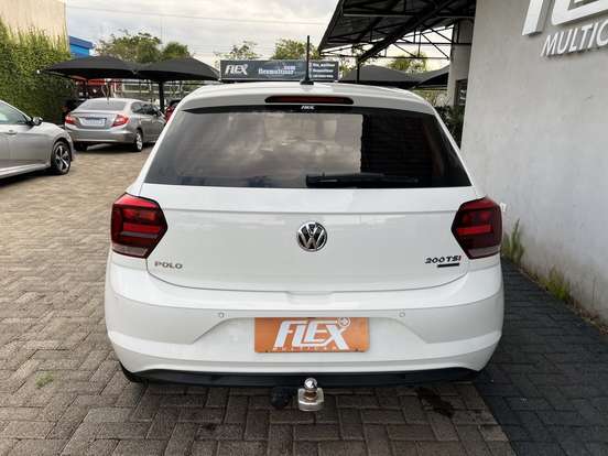 VOLKSWAGEN-POLO-2019