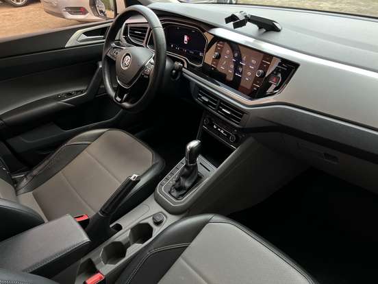 VOLKSWAGEN-POLO-1.0 200 TSI HIGHLINE AUTOMÁTICO VOLKSWAGEN-POLO-2019