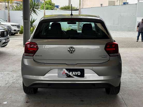 VOLKSWAGEN-POLO-2019