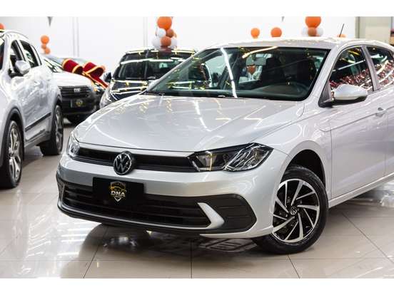 VOLKSWAGEN-POLO-2023
