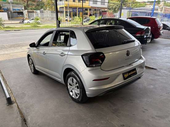 VOLKSWAGEN-POLO-2024