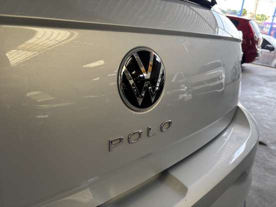 VOLKSWAGEN-POLO-2024