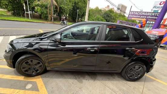 VOLKSWAGEN-POLO-2024