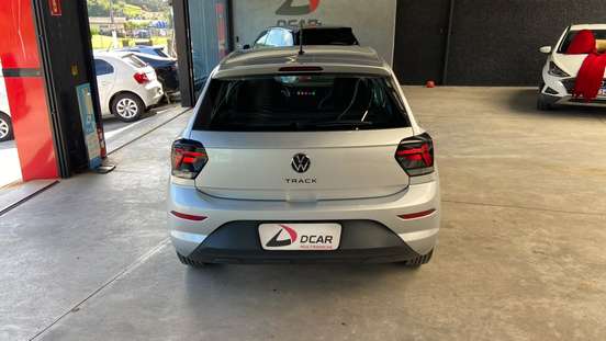 VOLKSWAGEN-POLO-2024