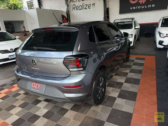 VOLKSWAGEN-POLO-2025