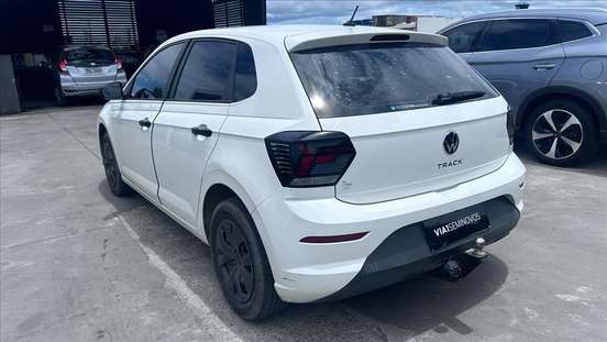 VOLKSWAGEN-POLO-2023