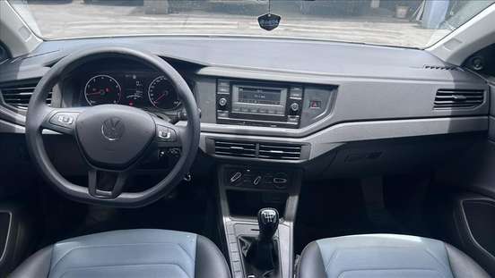 VOLKSWAGEN-POLO-2023
