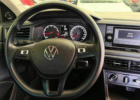 VOLKSWAGEN-POLO-2024