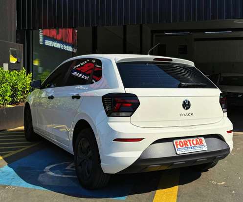 VOLKSWAGEN-POLO-2024