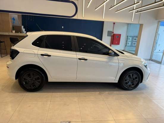 VOLKSWAGEN-POLO-2024