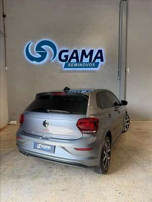 VOLKSWAGEN-POLO-2024