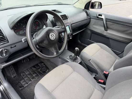 VOLKSWAGEN-POLO-1.6 MI 8V FLEX 4P MANUAL VOLKSWAGEN-POLO-2008