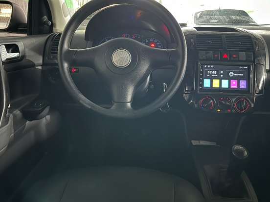 VOLKSWAGEN-POLO-2006