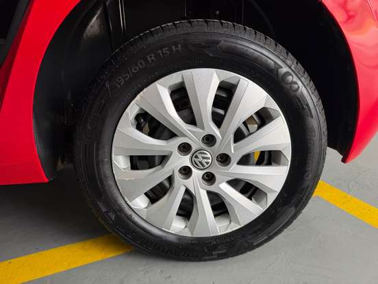 VOLKSWAGEN-POLO-1.6 MSI TOTAL FLEX AUTOMÁTICO VOLKSWAGEN-POLO-2019