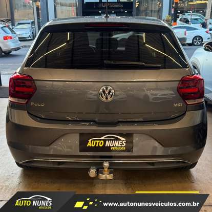 VOLKSWAGEN-POLO-2020