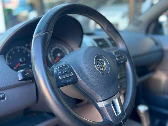 VOLKSWAGEN-POLO-2.0 MI SPORTLINE 8V FLEX 4P MANUAL VOLKSWAGEN-POLO-2012