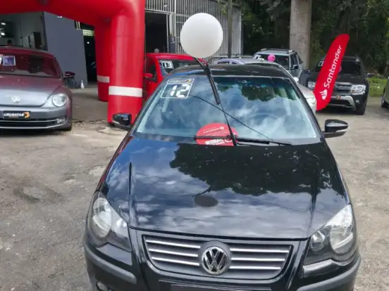 VOLKSWAGEN-POLO SEDAN-1.6 MI 8V FLEX 4P MANUAL VOLKSWAGEN-POLO SEDAN-2011