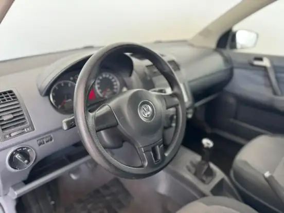 VOLKSWAGEN-POLO SEDAN-1.6 MI 8V FLEX 4P MANUAL VOLKSWAGEN-POLO SEDAN-2012
