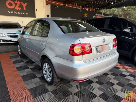 VOLKSWAGEN-POLO SEDAN-1.6 MI 8V FLEX 4P MANUAL VOLKSWAGEN-POLO SEDAN-2011