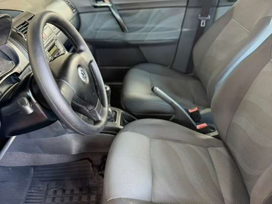 VOLKSWAGEN-POLO SEDAN-1.6 MI 8V FLEX 4P MANUAL VOLKSWAGEN-POLO SEDAN-2011