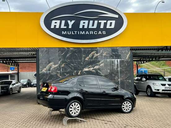 VOLKSWAGEN-POLO SEDAN-2.0 MI COMFORTLINE 8V FLEX 4P MANUAL VOLKSWAGEN-POLO SEDAN-2009