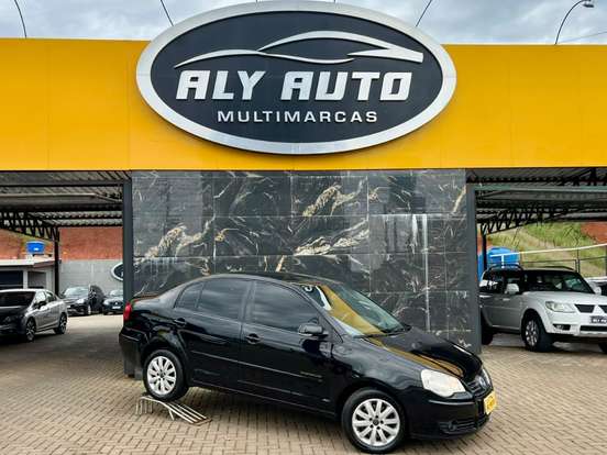 VOLKSWAGEN-POLO SEDAN-2.0 MI COMFORTLINE 8V FLEX 4P MANUAL VOLKSWAGEN-POLO SEDAN-2009
