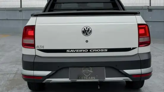 VOLKSWAGEN-SAVEIRO-2021